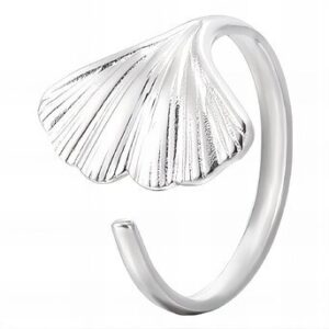 Seashell ring